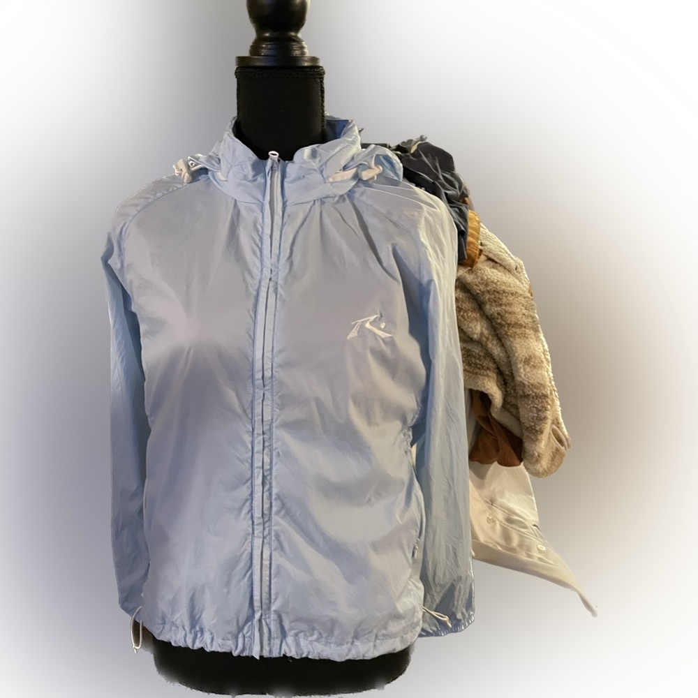 Rusty medium windbreaker baby blue